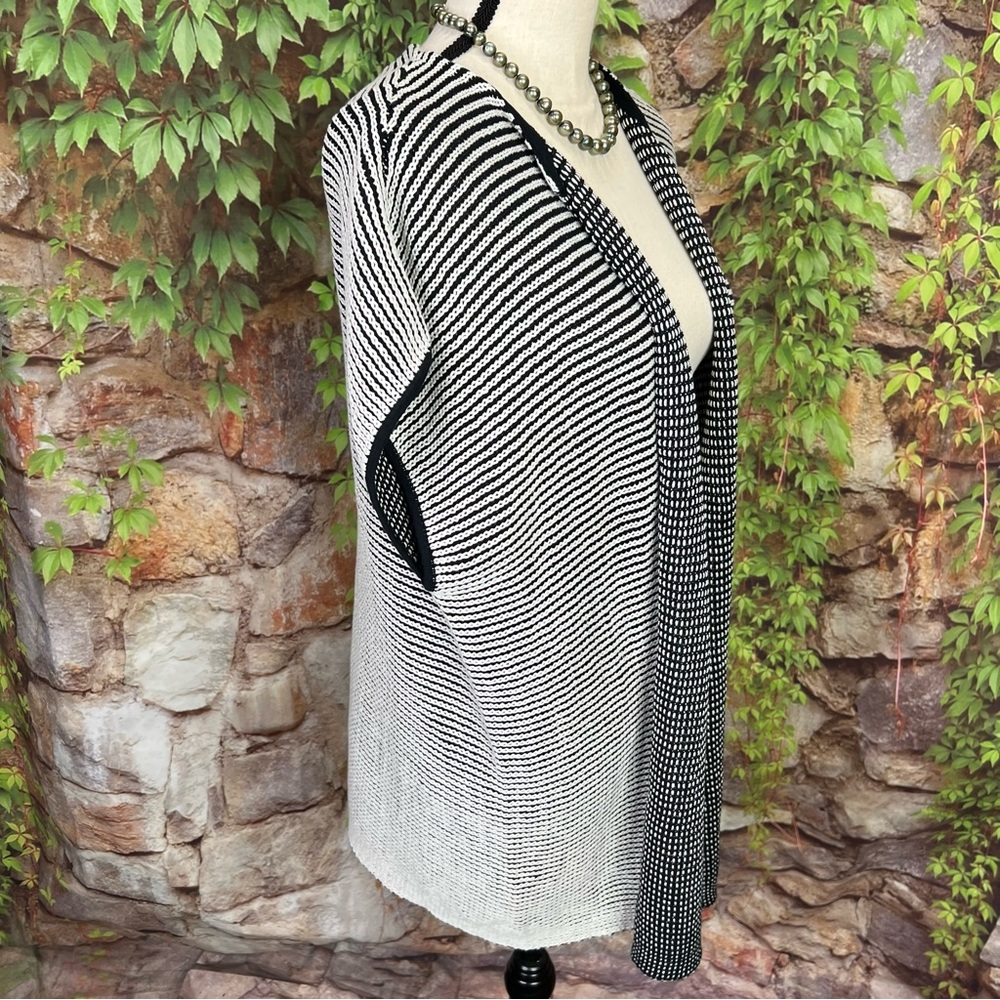 LAFAYETTE 148 NEW YORK Quiet Luxury Black and White Open Cardigan, M/L - Picture 8 of 11